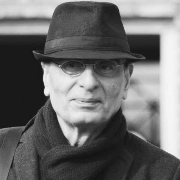 فرهاد احمدی فرهاد احمدی