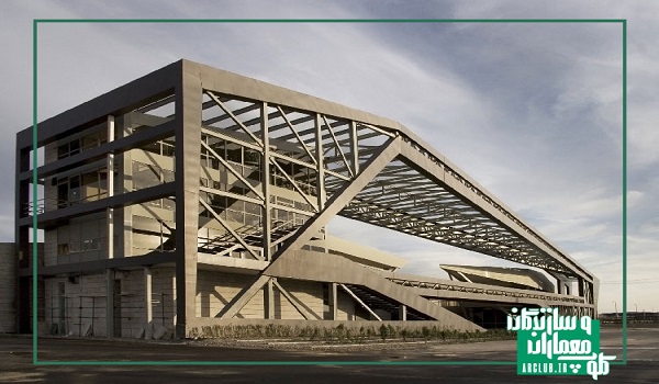 نخ ریسی و بافندگی احسان پود؛ کامران حیرتی