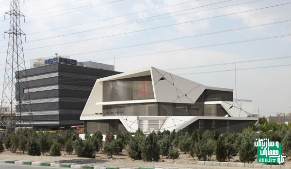 مرکز خرید آزادگان، شاهین حیدری مرکز خرید آزادگان، شاهین حیدری